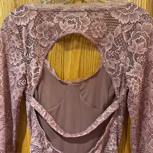 Free People Intimately Perfectly Fine Long Sleeve Lace Bodysuit Mauve Sz Medium‎ - Picture 11 of 16